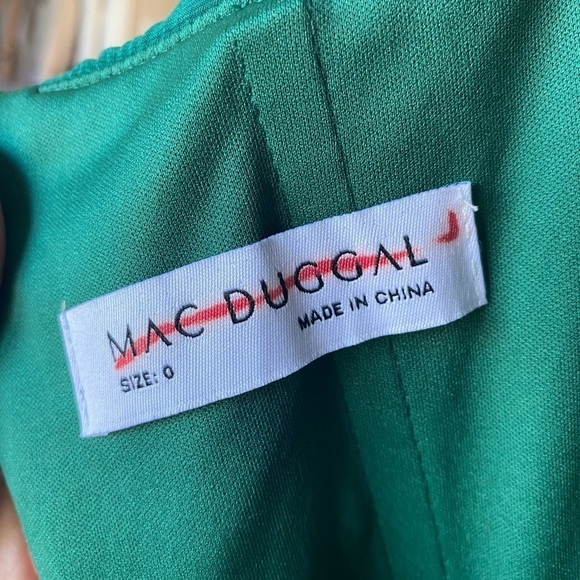 NWOT MAC DUGGAL BEADED CUFF DROP SHOULDER FAUX WRAP GOWN - Picture 7 of 8